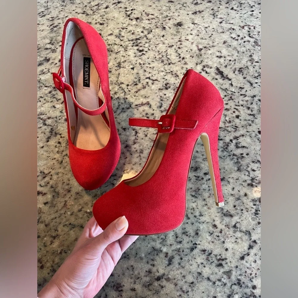 Women’s shoemint red suede Molly Mary Jane size 8